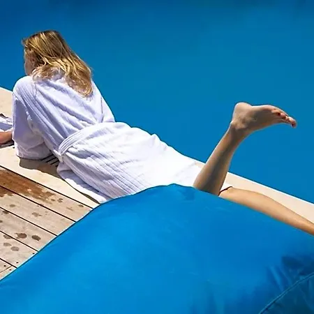 Ξενοδοχείο Del Mar *